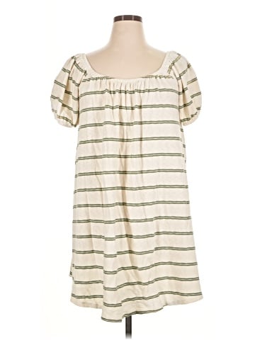 American Eagle Outfitters Casual Dress (view 1)