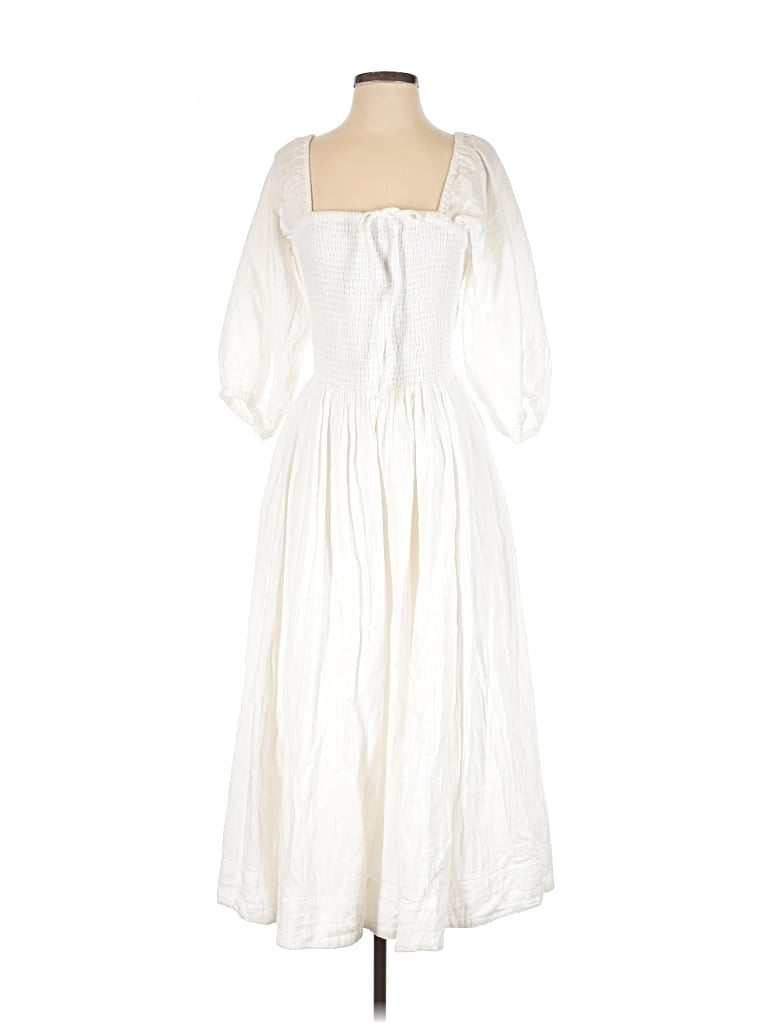 Pre-owned Quince Casual Dress In White