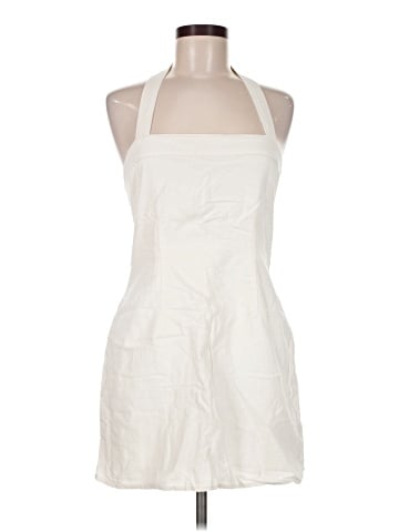 Abercrombie & Fitch Cocktail Dress (view 1)