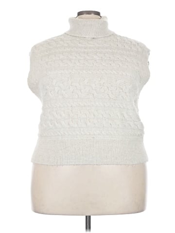 Old Navy Short Sleeve Turtleneck (view 1)