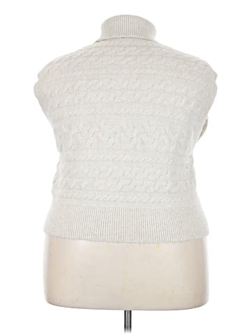 Old Navy Short Sleeve Turtleneck (view 2)