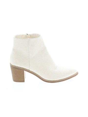 Universal Thread Ankle Boots (view 1)
