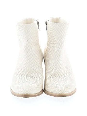 Universal Thread Ankle Boots (view 2)