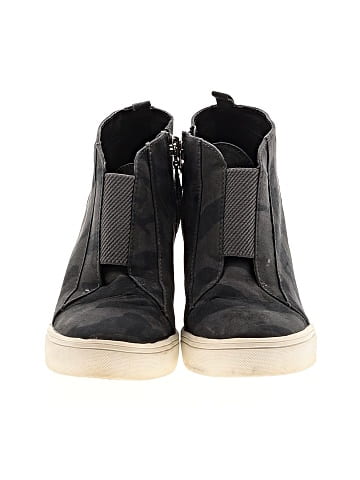 Mia Wedges (view 2)