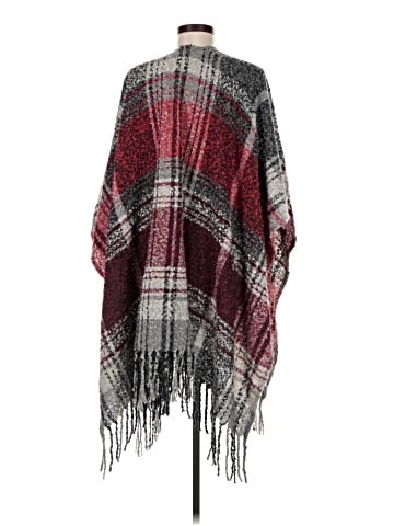 Woolrich Poncho (view 2)