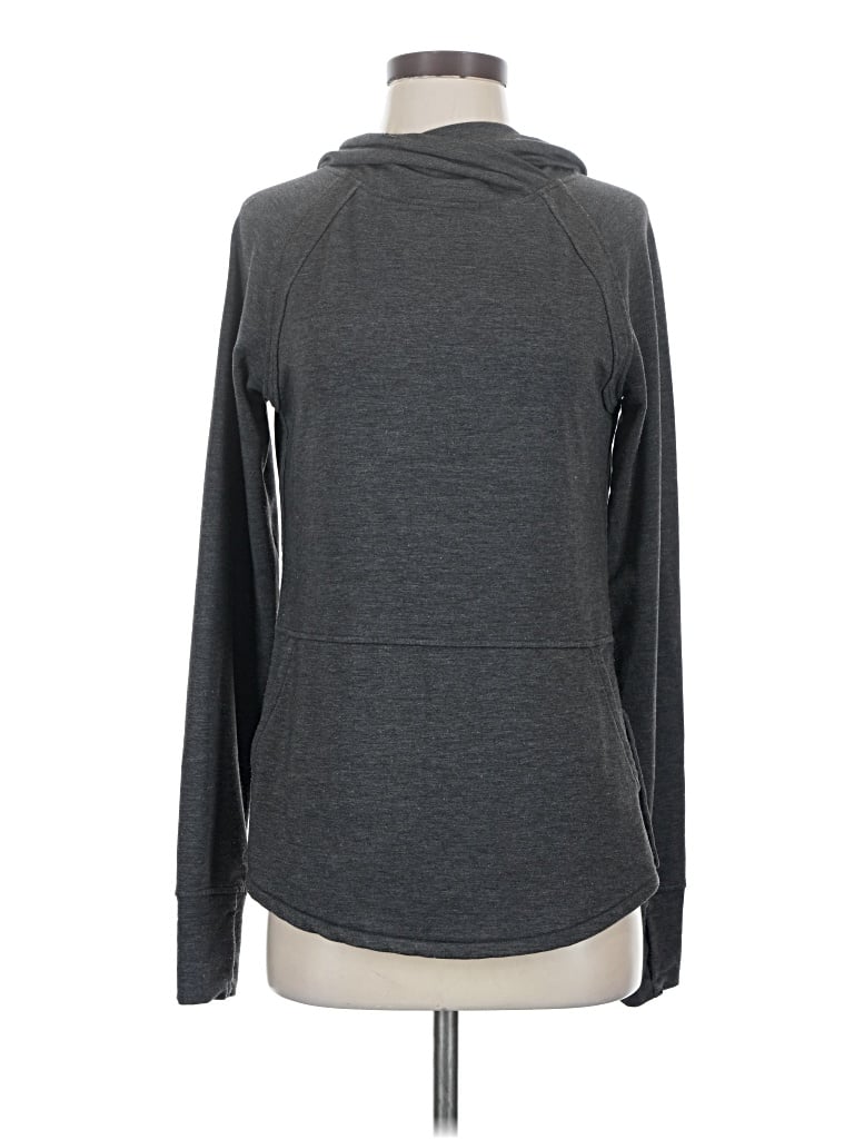 Pre-owned Title Nine Sweatshirt In Gray