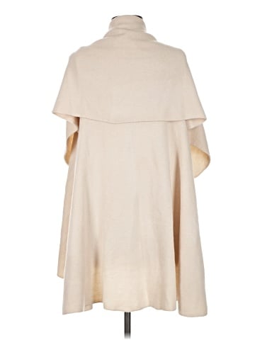 Look Poncho (view 2)