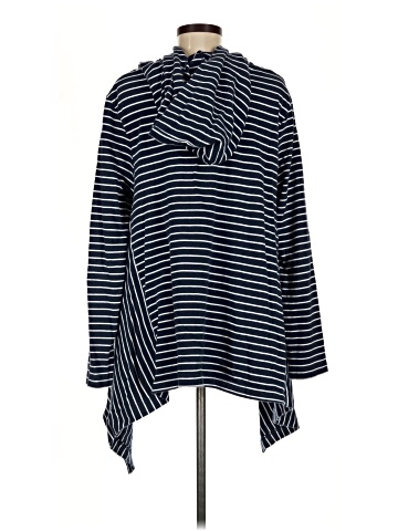 The Black Dog Poncho (view 2)