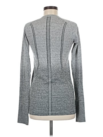 Lululemon Athletica Long Sleeve T-Shirt (view 2)