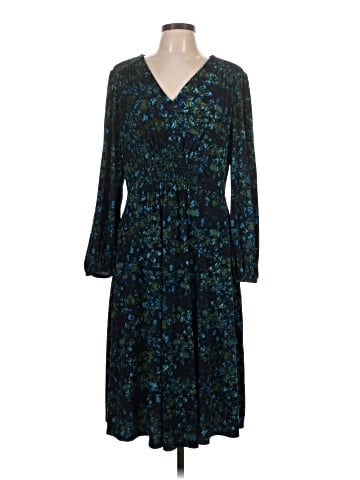 North Style Casual Dress (view 1)