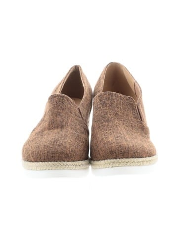 Unbranded Wedges (view 2)