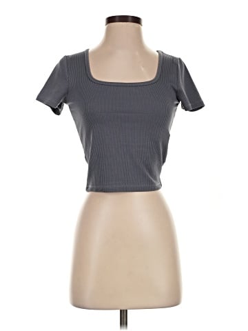 Hollister Short Sleeve T-Shirt (view 1)