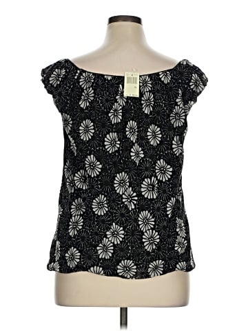 Max Edition Short Sleeve Top (view 2)