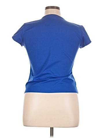 Bebe Active T-Shirt (view 2)