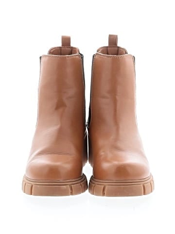 Madden Girl Ankle Boots (view 2)
