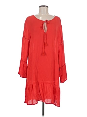 Crown & Ivy Casual Dress (view 1)