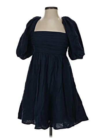 Abercrombie & Fitch Casual Dress (view 1)