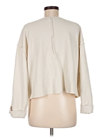 Urban Outfitters 3/4 Sleeve T-Shirt (view 2)