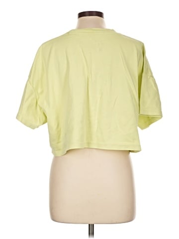 Under Armour Short Sleeve T-Shirt (view 2)