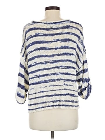 Romeo & Juliet Couture 3/4 Sleeve Top (view 2)