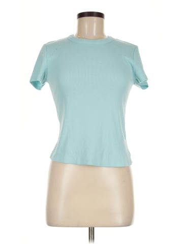 Old Navy Short Sleeve T-Shirt (view 1)