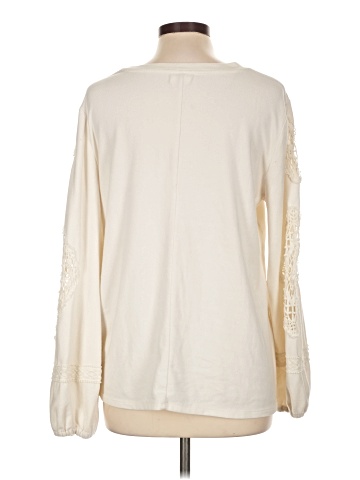 Maurices Long Sleeve T-Shirt (view 2)