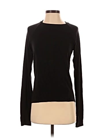 Uniqlo Long Sleeve T-Shirt (view 1)