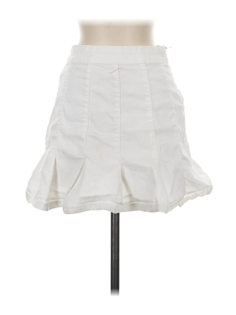 Pre-owned No Boundaries Formal Skirt In White