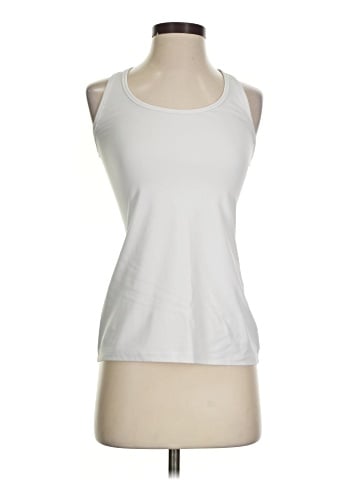 Yogalicious Sleeveless Top (view 1)