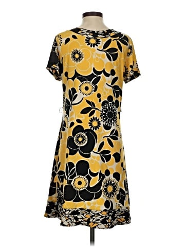 Lily Casual Dress (view 2)