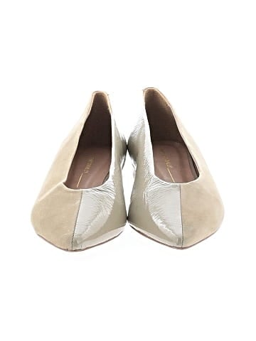 Intentionally ______ Flats (view 2)