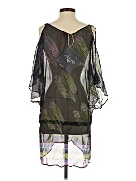 Assorted Brands 3/4 Sleeve Top (view 2)