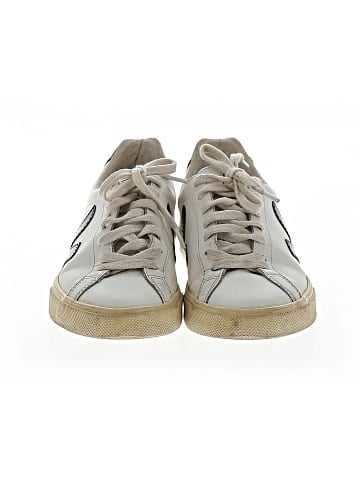VEJA Sneakers (view 2)