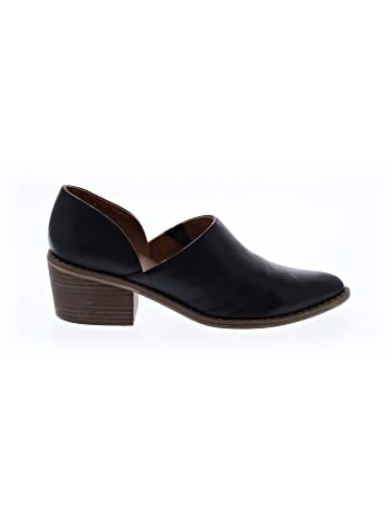 Universal Thread Heels (view 1)