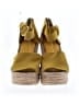 Marc Fisher Yellow Wedges Size 11 - photo 2