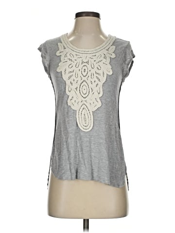 Red Camel Sleeveless T-Shirt (view 1)