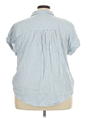 Style&Co Short Sleeve Button-Down Shirt (view 2)