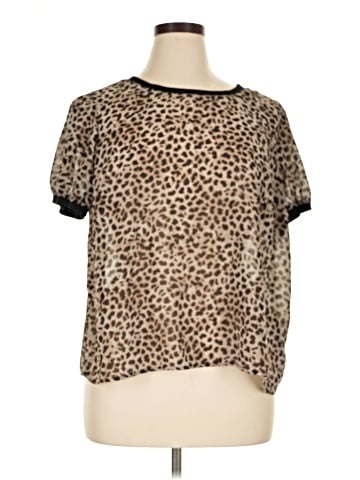 Torrid Short Sleeve Top (view 1)