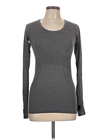 Lululemon Athletica Long Sleeve T-Shirt (view 1)