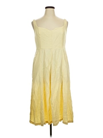 Old Navy Casual Dress (view 1)
