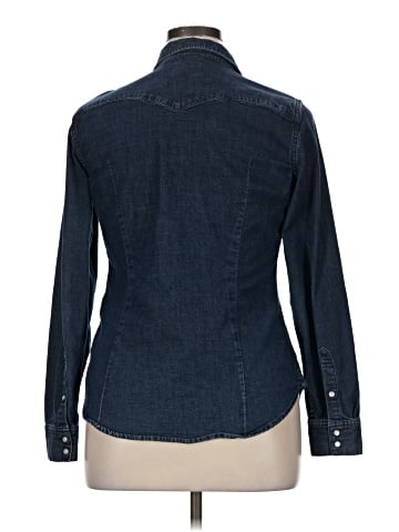 Levi's Long Sleeve Button-Down Shirt (view 2)
