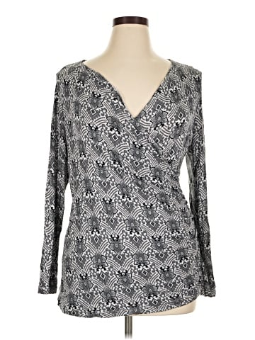 Daisy Fuentes Long Sleeve T-Shirt (view 1)