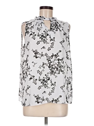 Elle Sleeveless Blouse (view 1)