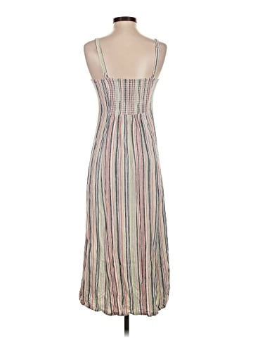 Old Navy Casual Dress (view 2)
