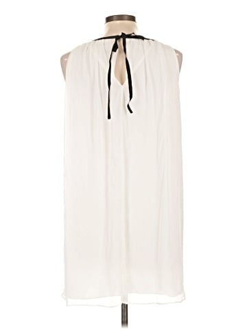 Alice + Olivia Casual Dress (view 2)