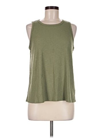 Old Navy Sleeveless T-Shirt (view 1)