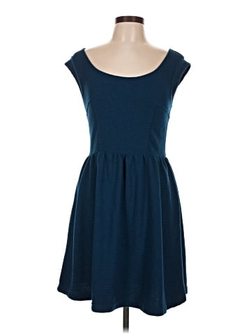 American Eagle Outfitters Casual Dress (view 1)
