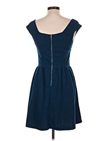 American Eagle Outfitters Casual Dress (view 2)