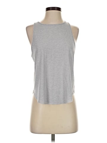 Gap Fit Sleeveless T-Shirt (view 1)