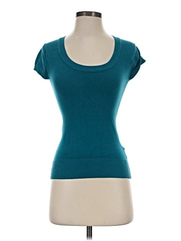 Derek Heart Pullover Sweater (view 1)
